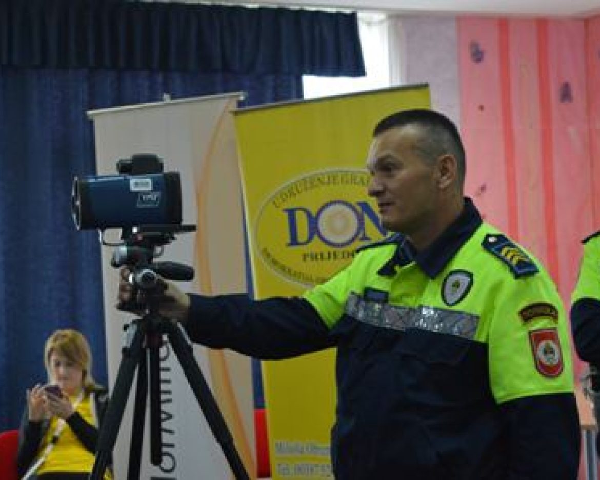 policija 2