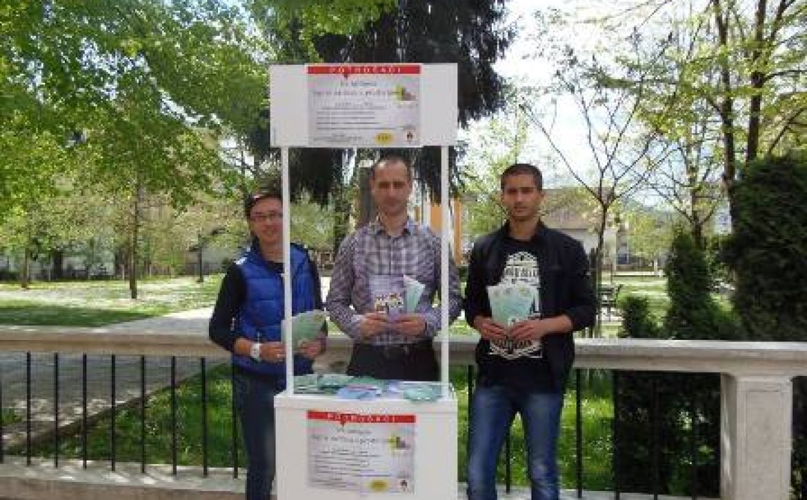 stand 1